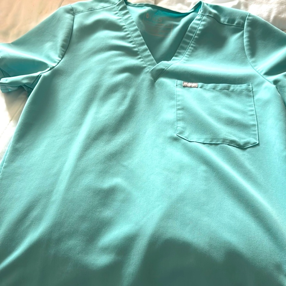 Figs Women's Set in Aqua